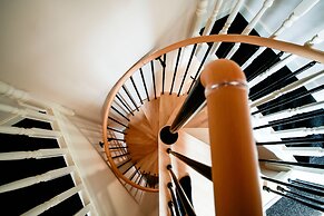 Unique Luxury Escapes