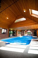 Unique Luxury Escapes