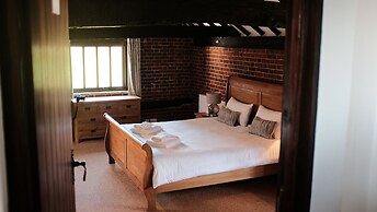 Unique Luxury Escapes