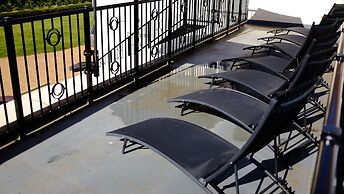 Unique Luxury Escapes