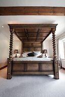 Unique Luxury Escapes