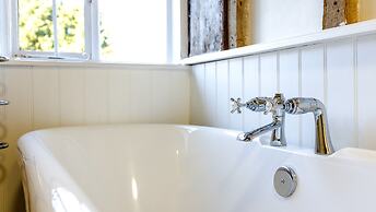 Unique Luxury Escapes