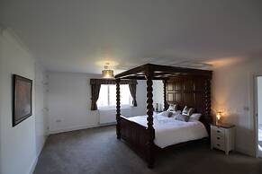 Unique Luxury Escapes