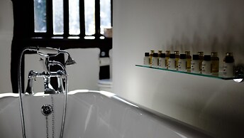 Unique Luxury Escapes