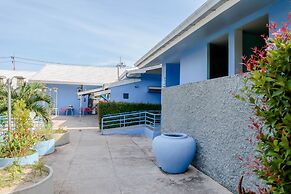 OYO 929 100 Boutique Hotel