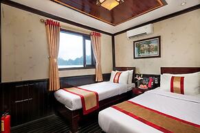 Halong Moonlight Cruises