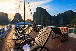 Halong Moonlight Cruises