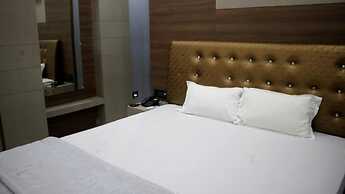 Hotel Shreemoyee Inn