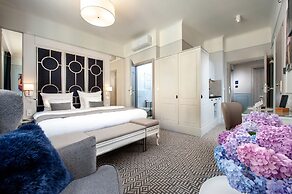 Amber Design Residence