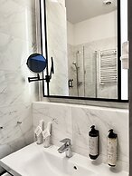 Amber Design Residence