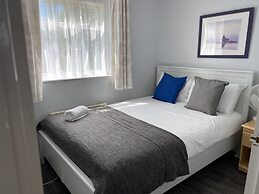 Huku Kwetu - Chelsea Garden