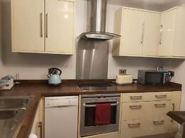 Huku Kwetu - Chelsea Garden