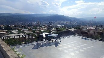 Upstairs Hotel Tbilisi