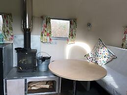 Cotswolds Camping at Holycombe