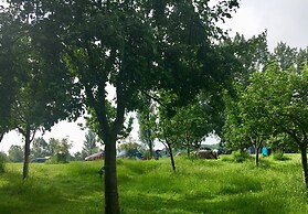 Cotswolds Camping at Holycombe