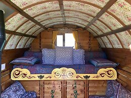 Cotswolds Camping at Holycombe