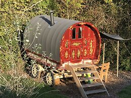 Cotswolds Camping at Holycombe