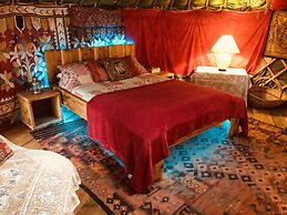 Cotswolds Camping at Holycombe