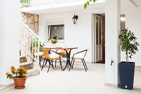Guest House Mara
