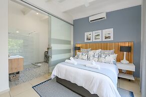 San Lameer Villa Rentals  2609