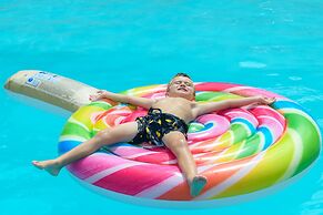 San Lameer Villa Rentals 3008