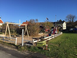 Kustnära Vandrarhem - Hostel