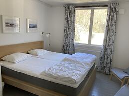 Kustnära Vandrarhem - Hostel