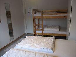 Kustnära Vandrarhem - Hostel