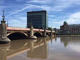 Quay Apartments Clarence House