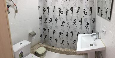 White Hotel & Hostel