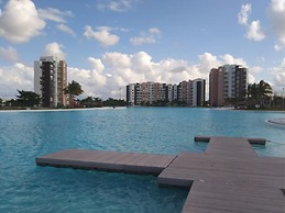 Dreams Lagoon Cancun