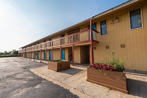 Rodeway Inn at Somers Cove Marina