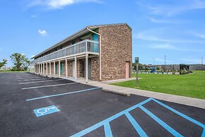 Rodeway Inn at Somers Cove Marina