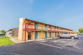 Rodeway Inn at Somers Cove Marina