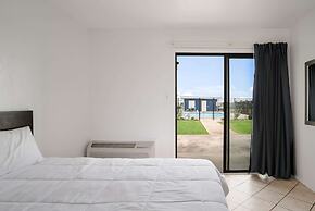 Rodeway Inn at Somers Cove Marina