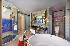 Hotel Indigo Phuket Patong by IHG
