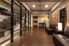 Feel Nimman Boutique
