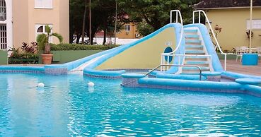 Studio at Sandcastle Resort