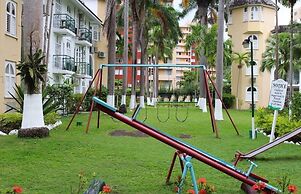 Studio at Sandcastle Resort