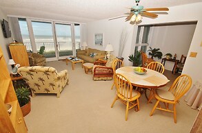 The Smyrna Beach Club 208A Apartment 1