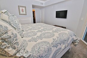 Oceanwalk 18-406 Apartment 2