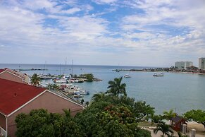 Green Island Beach 43C - Turtle Tower