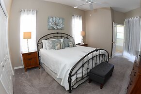 Davenport Vacation Homes by Shine FM