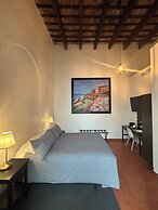 352 Guest House