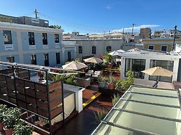 352 Guest House
