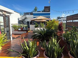 352 Guest House