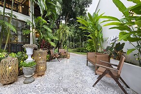 Ratchapruek Lanna Boutique