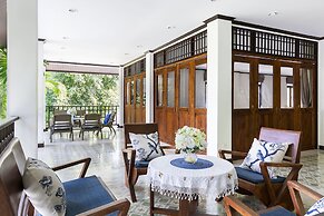 Ratchapruek Lanna Boutique