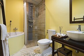 Ratchapruek Lanna Boutique