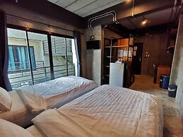 Norn Nee Nor Hostel&Cafe